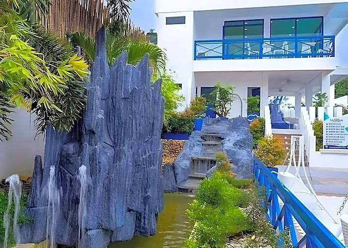 Ruhe Suites Coron